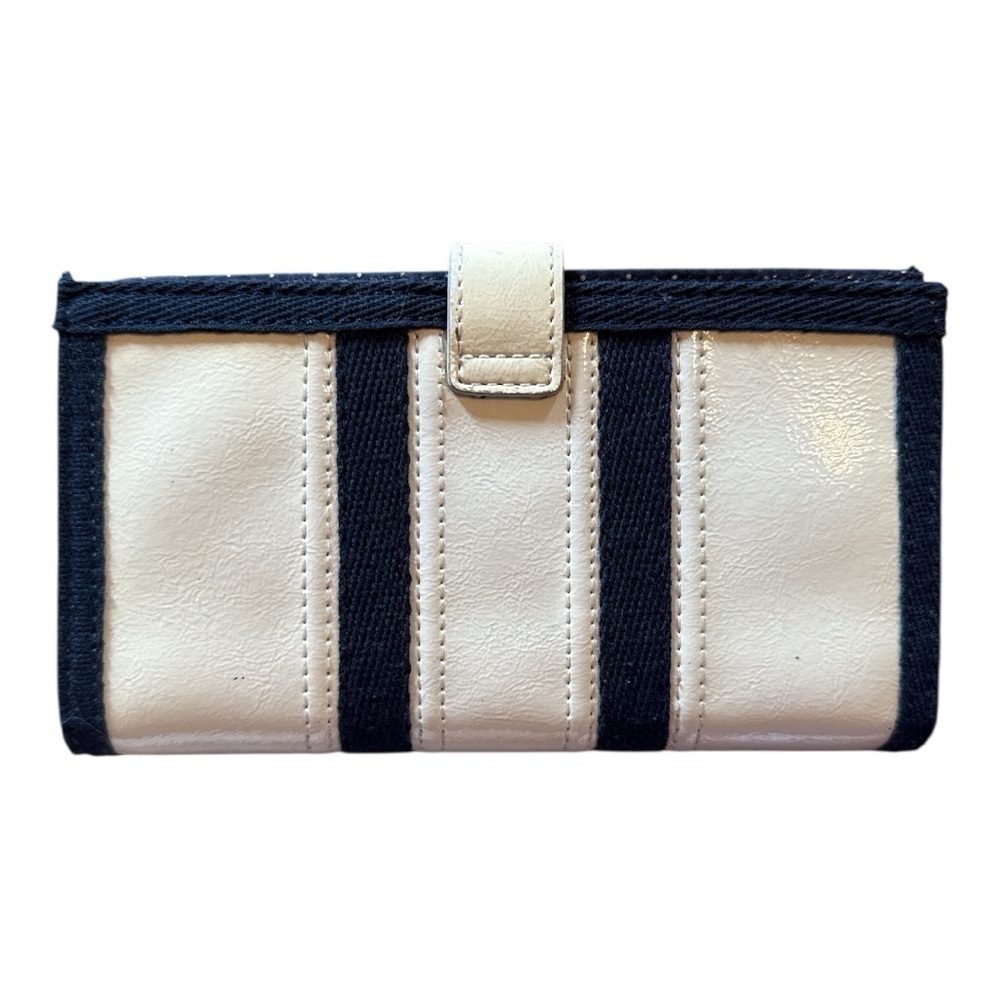 🧡 5 for $25 🧡 wallet - Picture 2 of 3